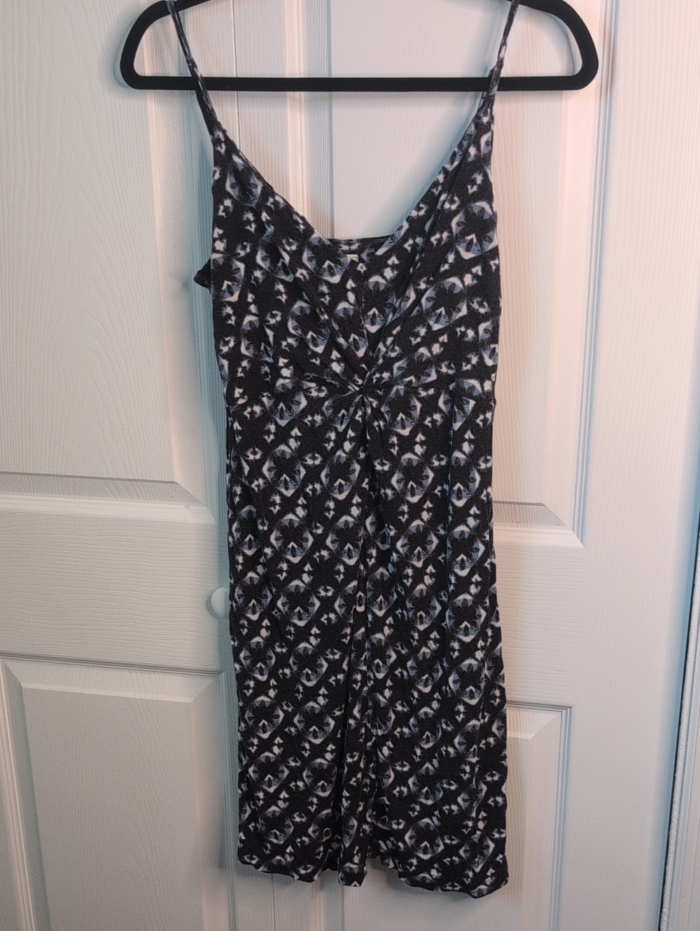H&M Black & White Twist-Front Midi Dress